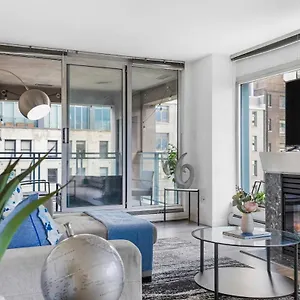 Apartment City Skyline Dt 3br Dt With Free Parking, Vancouver