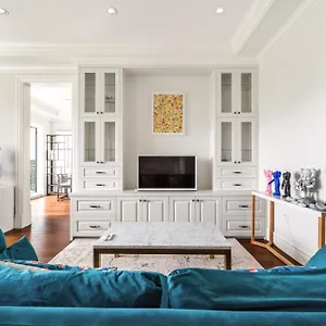 Homestay Experience Comfort Convenience Shared House, Vancouver